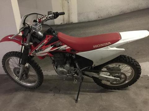 CRF 230 año 2011