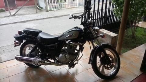 Motocicleta Suzuki