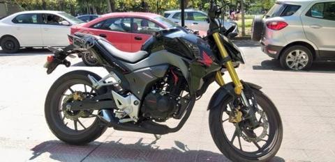 Moto Honda CB190R Negra