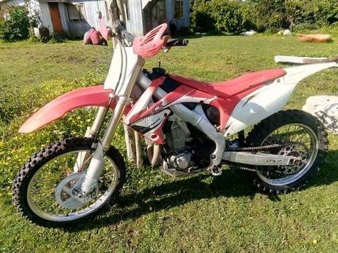 Moto HONDA CRF450R