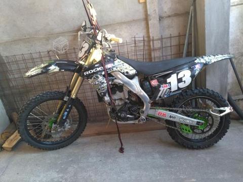 Moto kxf