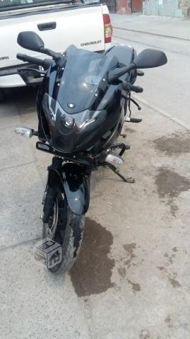 Pulsar 220f