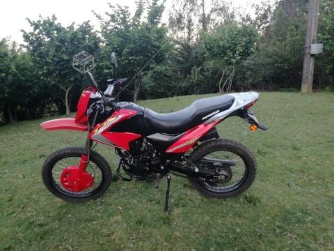 Moto motorrad 250cc 2017