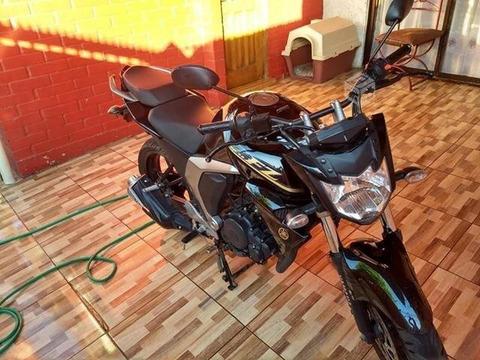 Yamaha FZ versión 2.0 150ccc