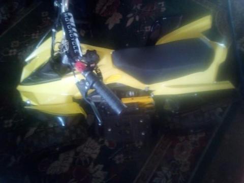 Cuadrimoto a bencina 49cc