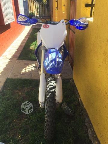 YAMAHA yzf250 impecable