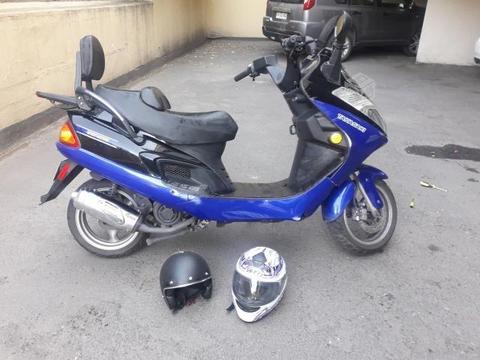 Moto takasaki scooter