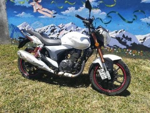 Keeway Rkv 200