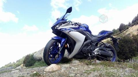 Yamaha r3