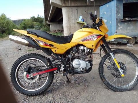 Moto sangl 2012 200cc