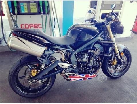 triumph street triple 675 llegar y andar