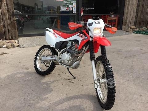 Honda crf230f 2016