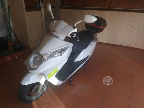 moto scooter honda elite