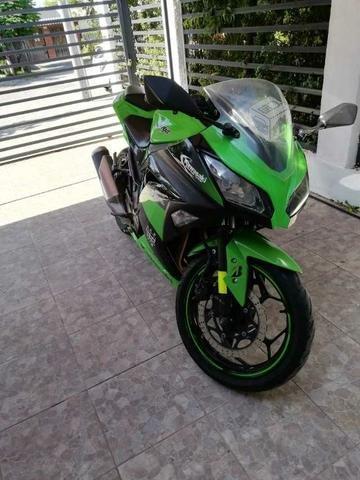 Kawasaki ninja 300