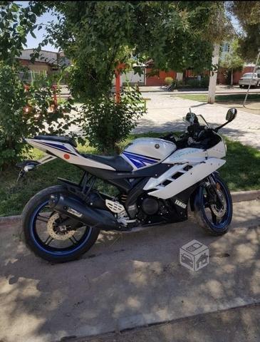 YAMAHA R15SE 2014 o permuta por R3