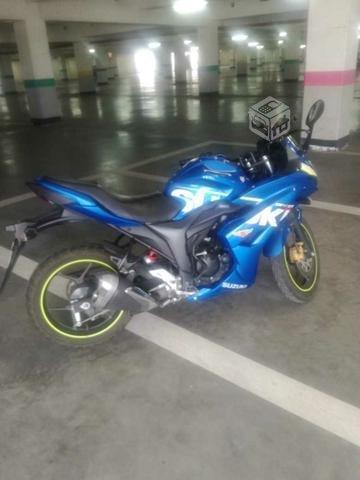 Suzuki gixxer