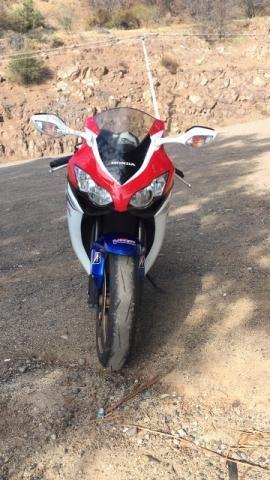 Moto honda cbr1000rr 2010