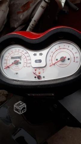 Moto scooter zhen 150 2016