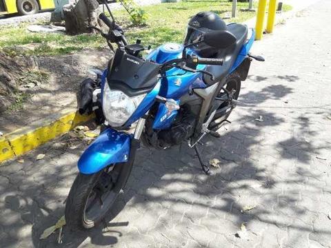 Suzuki gixxer