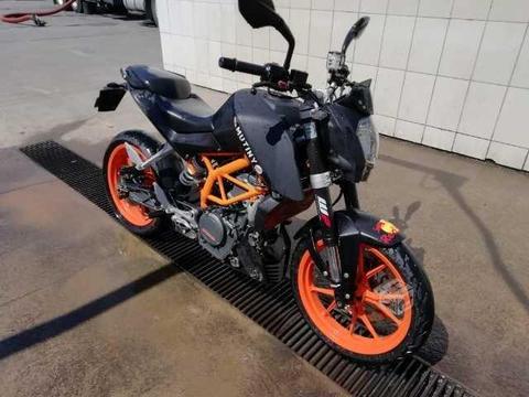 Ktm duke 390