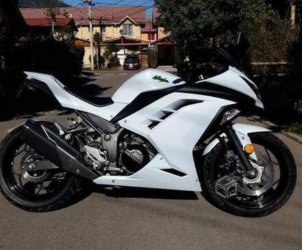 Kawasaki ninja 300 abs 2016