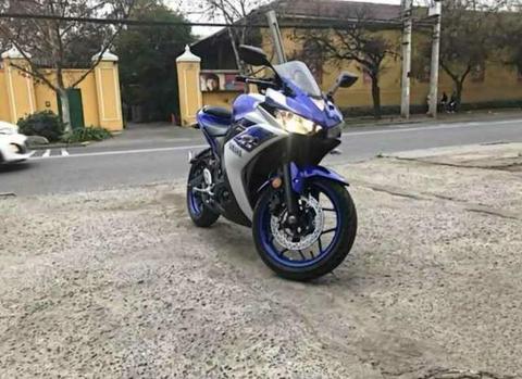 Yamaha r3 320 cc