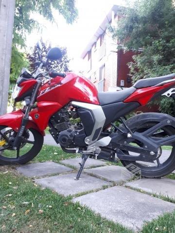 Moto Yamaha Fz Fi 2.0 año 2017 4900 km