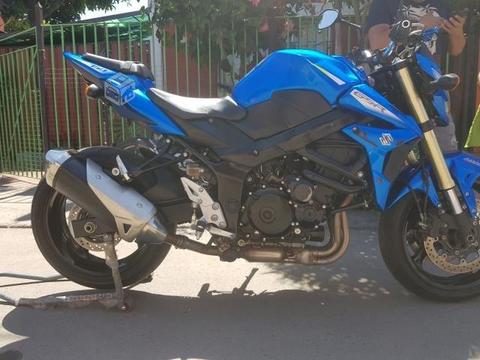 Suzuki Gsr750 Abs