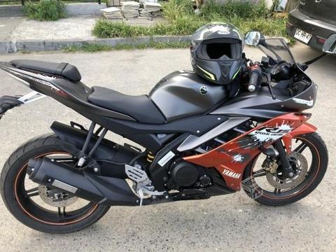 Yamaha r15