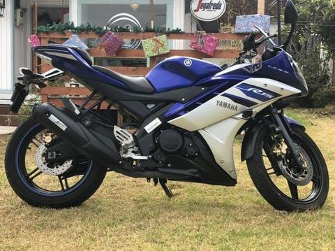 Yamaha r15