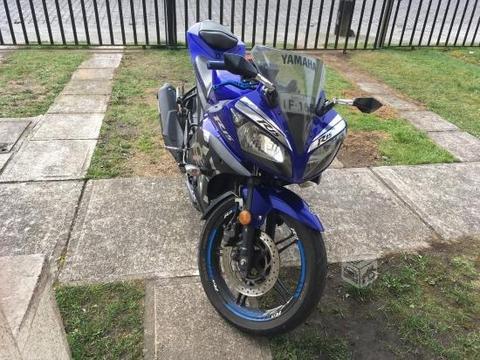 Yamaha R15