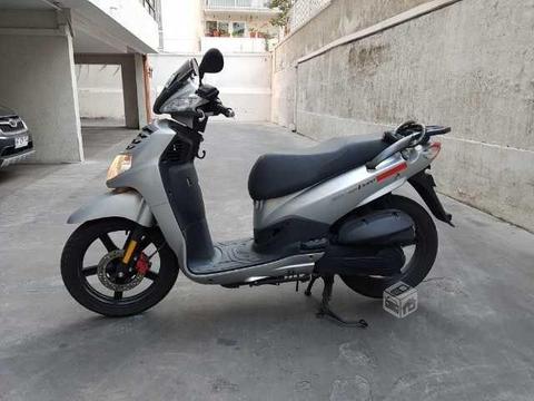 Moto scooter Sym HD200i evo