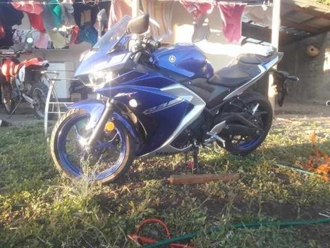 Yamaha r3