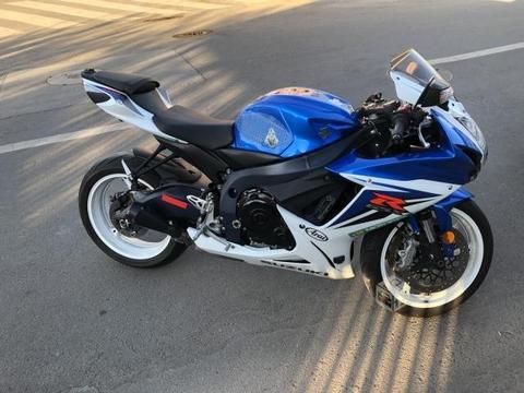 Suzuki gsxr 600