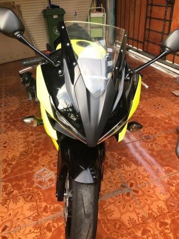 Honda Cbr500RA 2017 amarilla flúor