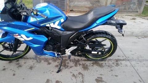 Suzuki gixxer