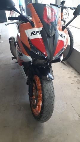 Cbr 500 r 2017 19000km