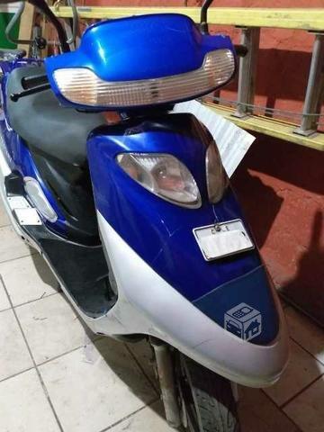 Moto scooter 125 cc