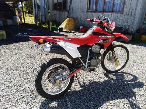 Honda XR Tornado 250 2013