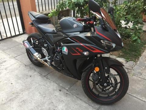 Yamaha R3 2018 Negro Mate + Extras