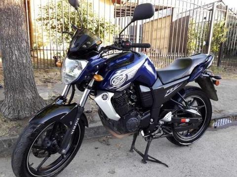 Yamaha FZ-S (edición especial) año 2015