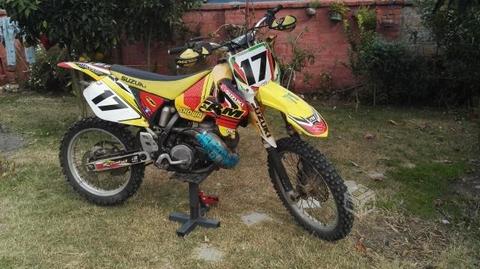 Suzuki rm