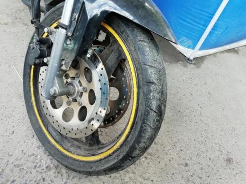 Busco: moto kinlon para reparar