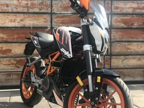 Ktm duke 390cc