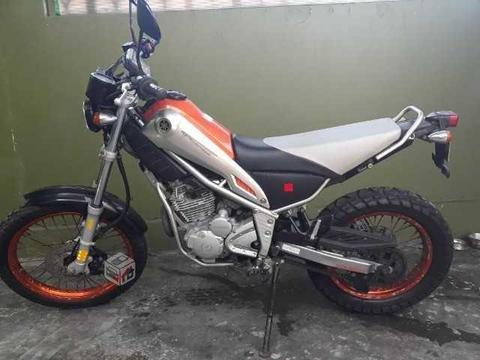 Moto 250cc Yamaha