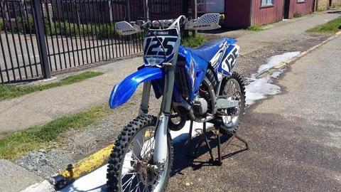 Yamaha yz125 año 2010