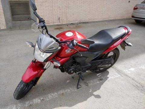 Honda Invicta 150 CC