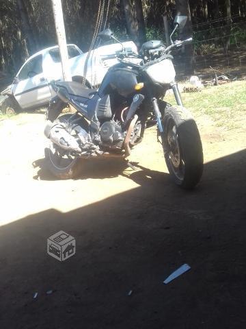 Permito yamaha fz por otra moto pistera