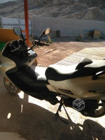 Permutó moto scooters