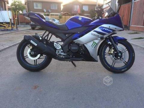 Yamaha R15 2018